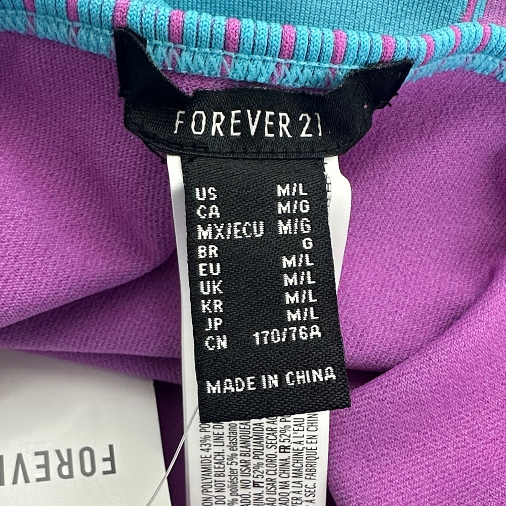 Forever 21 Blue and Purple romper size M/L BWT - Picture 7 of 8